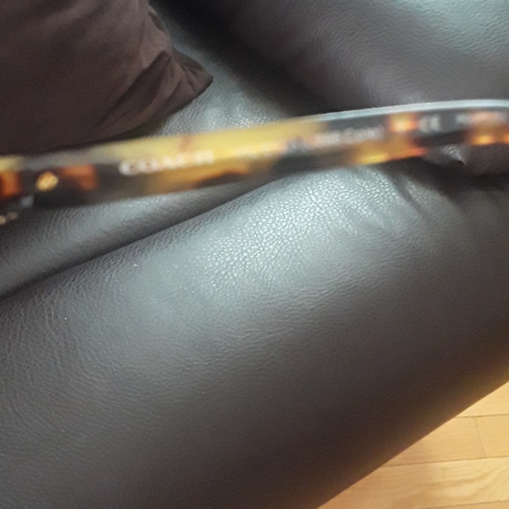Sunglasses - Picture 4 of 4